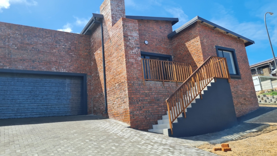 2 Bedroom Property for Sale in Dana Bay Western Cape